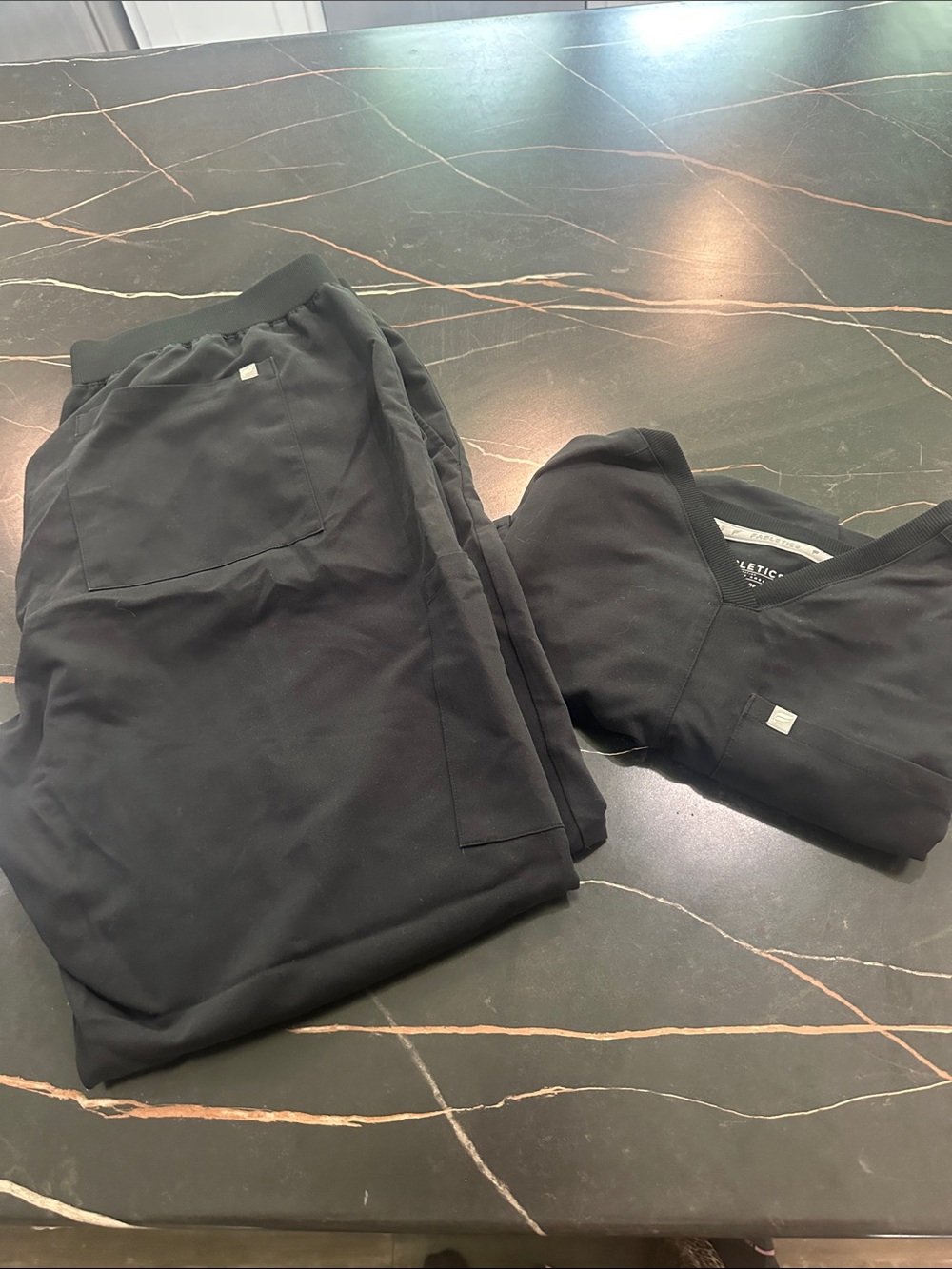Fabletics Men’s Black Athletic Scrub Set